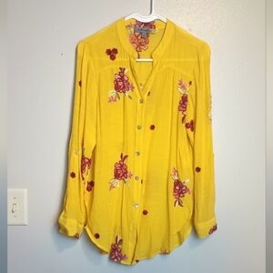 Figueroa & Flower Floral Embroidered Button Up Tunic Top V Neck Small Yellow